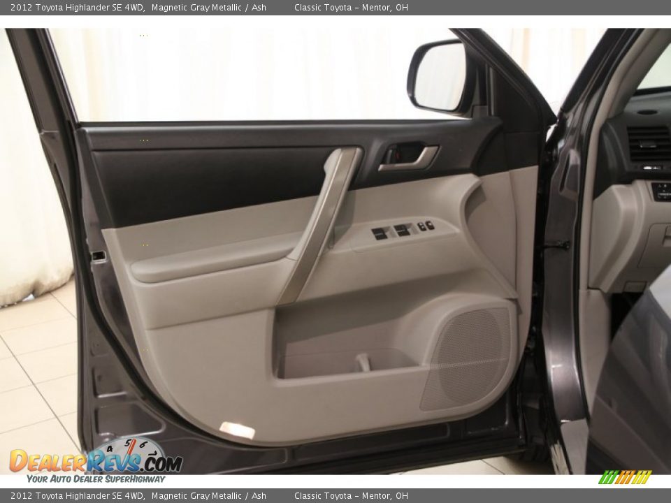 2012 Toyota Highlander SE 4WD Magnetic Gray Metallic / Ash Photo #4
