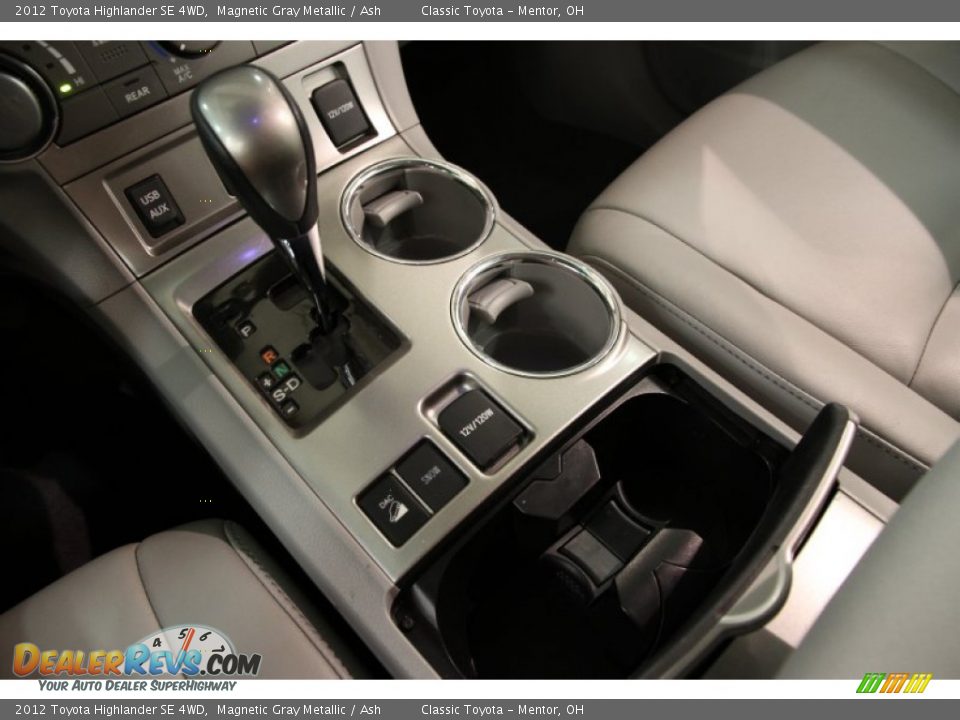 2012 Toyota Highlander SE 4WD Magnetic Gray Metallic / Ash Photo #13