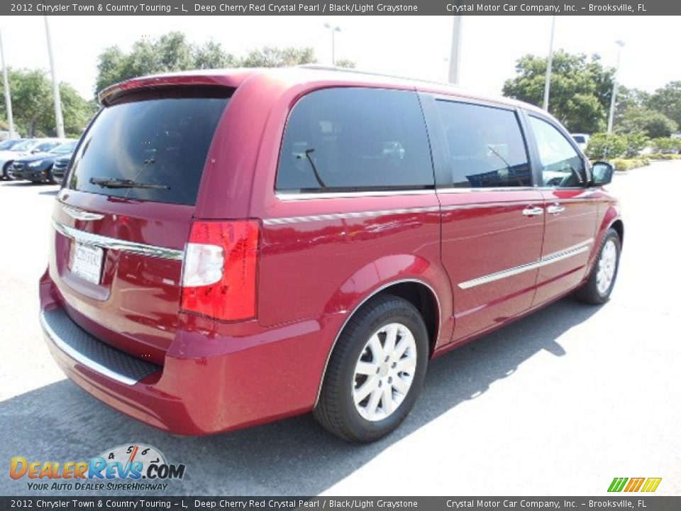 2012 Chrysler Town & Country Touring - L Deep Cherry Red Crystal Pearl / Black/Light Graystone Photo #11