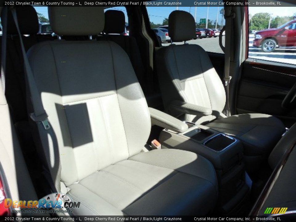 2012 Chrysler Town & Country Touring - L Deep Cherry Red Crystal Pearl / Black/Light Graystone Photo #15