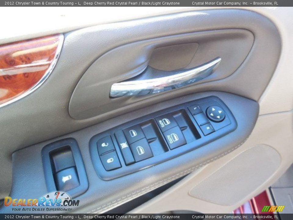2012 Chrysler Town & Country Touring - L Deep Cherry Red Crystal Pearl / Black/Light Graystone Photo #20