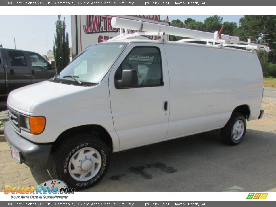 2006 Ford E Series Van E350 Commercial Oxford White / Medium Flint Grey Photo #2