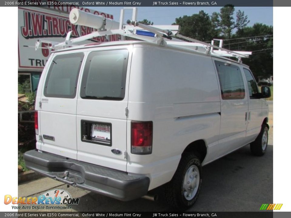 2006 Ford E Series Van E350 Commercial Oxford White / Medium Flint Grey Photo #5