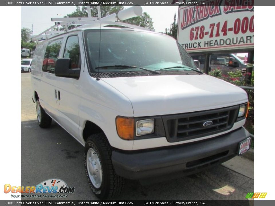 2006 Ford E Series Van E350 Commercial Oxford White / Medium Flint Grey Photo #8