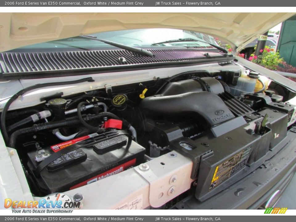 2006 Ford E Series Van E350 Commercial Oxford White / Medium Flint Grey Photo #11