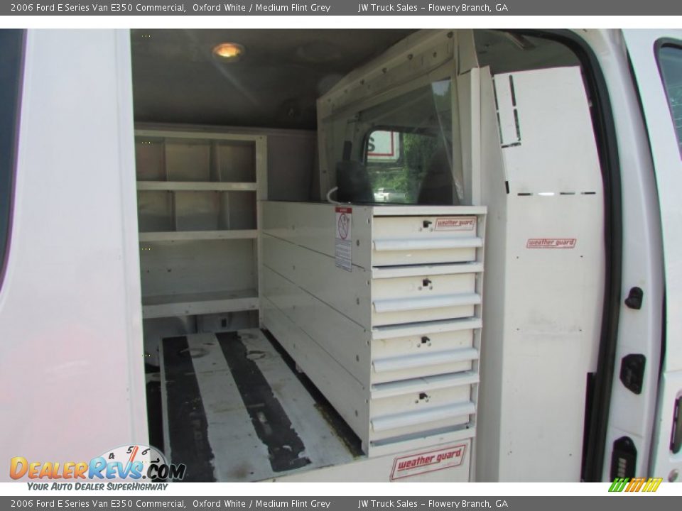 2006 Ford E Series Van E350 Commercial Oxford White / Medium Flint Grey Photo #30
