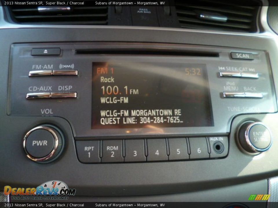 2013 Nissan Sentra SR Super Black / Charcoal Photo #19