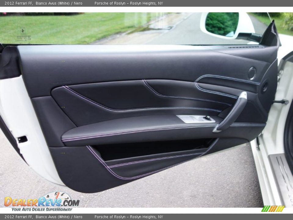 Door Panel of 2012 Ferrari FF  Photo #15