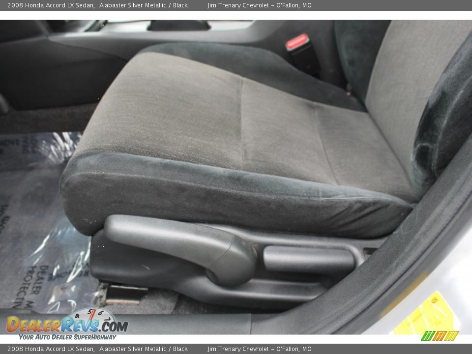 2008 Honda Accord LX Sedan Alabaster Silver Metallic / Black Photo #16