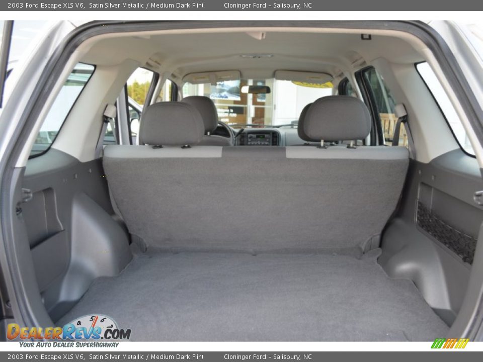 2003 Ford Escape XLS V6 Satin Silver Metallic / Medium Dark Flint Photo #12