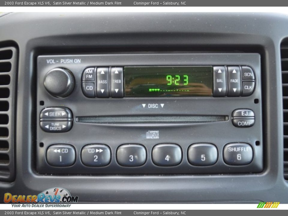 2003 Ford Escape XLS V6 Satin Silver Metallic / Medium Dark Flint Photo #19