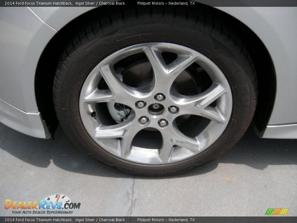 2014 Ford Focus Titanium Hatchback Ingot Silver / Charcoal Black Photo #11