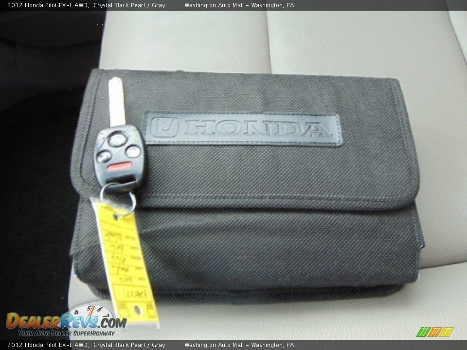 2012 Honda Pilot EX-L 4WD Crystal Black Pearl / Gray Photo #18