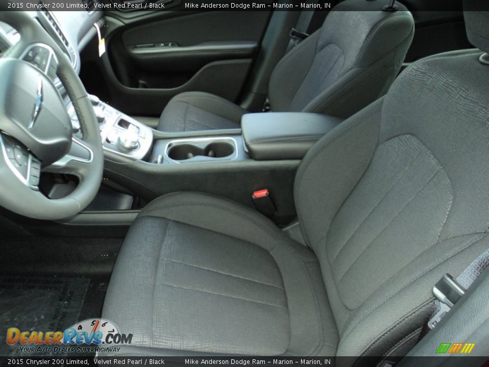 2015 Chrysler 200 Limited Velvet Red Pearl / Black Photo #5