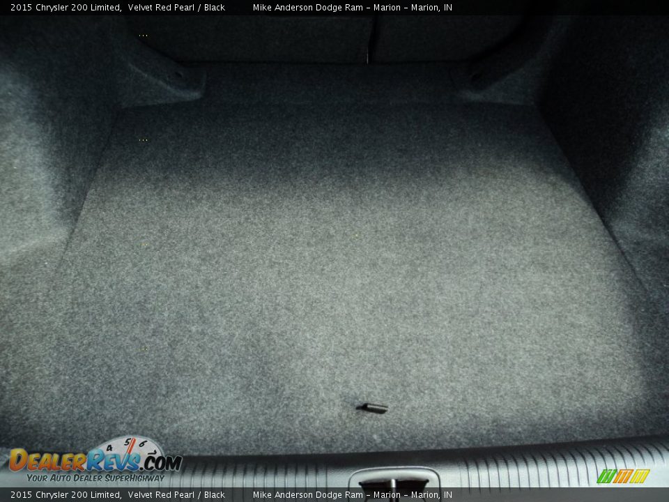 2015 Chrysler 200 Limited Velvet Red Pearl / Black Photo #9