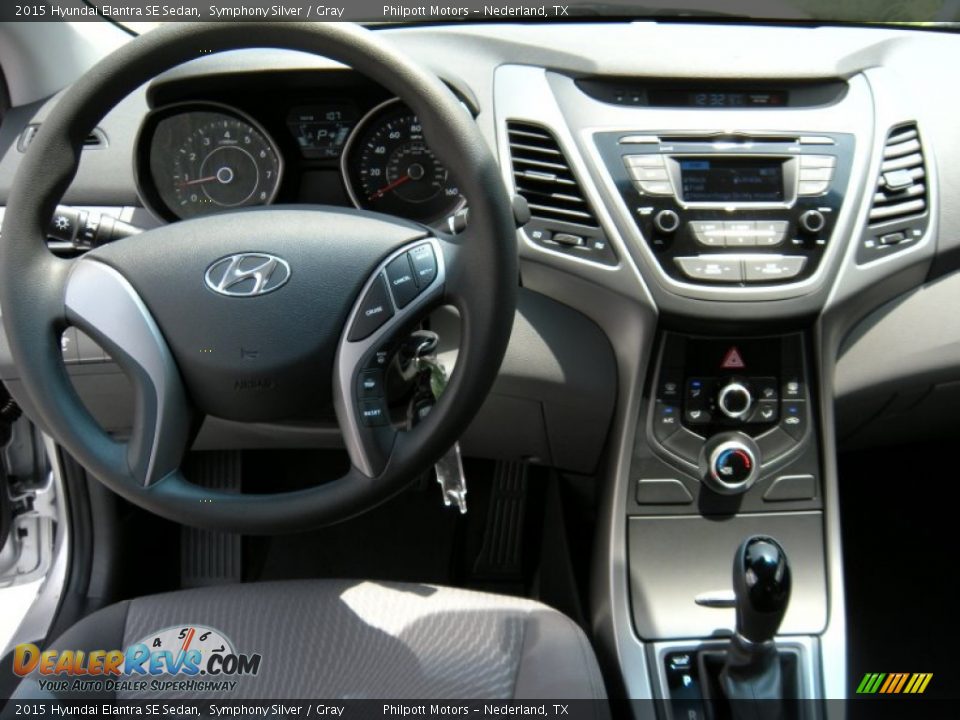 2015 Hyundai Elantra SE Sedan Symphony Silver / Gray Photo #24