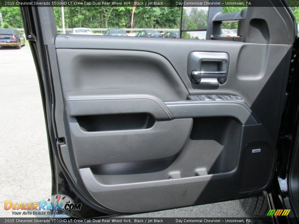 2015 Chevrolet Silverado 3500HD LT Crew Cab Dual Rear Wheel 4x4 Black / Jet Black Photo #12