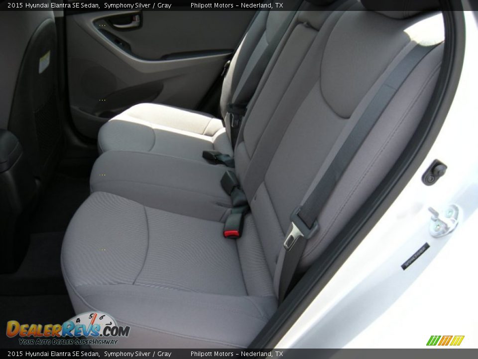 2015 Hyundai Elantra SE Sedan Symphony Silver / Gray Photo #19