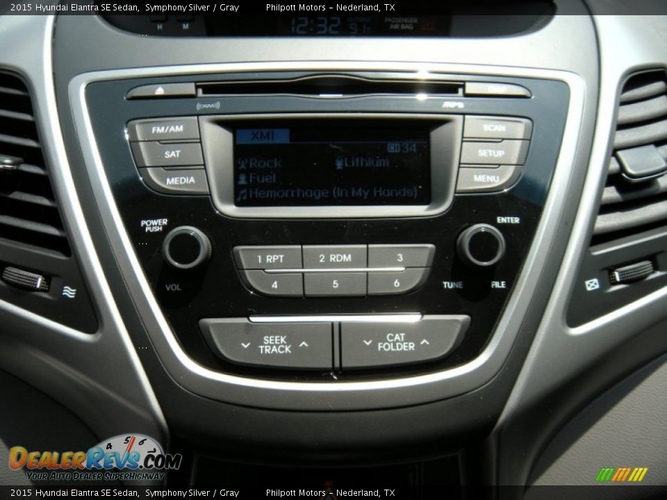 2015 Hyundai Elantra SE Sedan Symphony Silver / Gray Photo #26