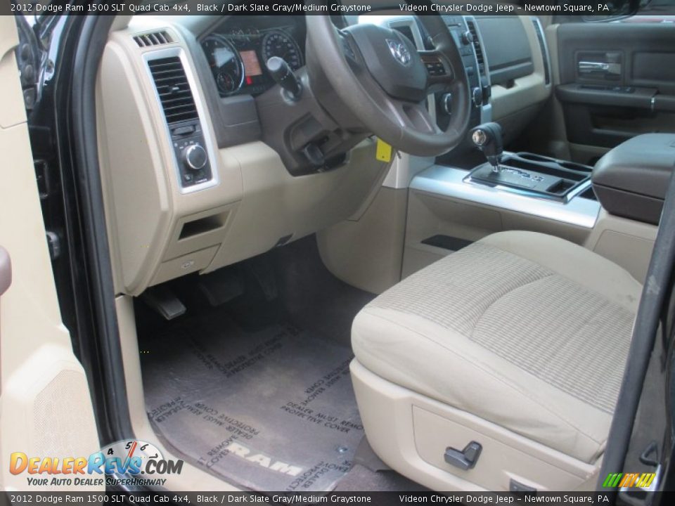 2012 Dodge Ram 1500 SLT Quad Cab 4x4 Black / Dark Slate Gray/Medium Graystone Photo #17