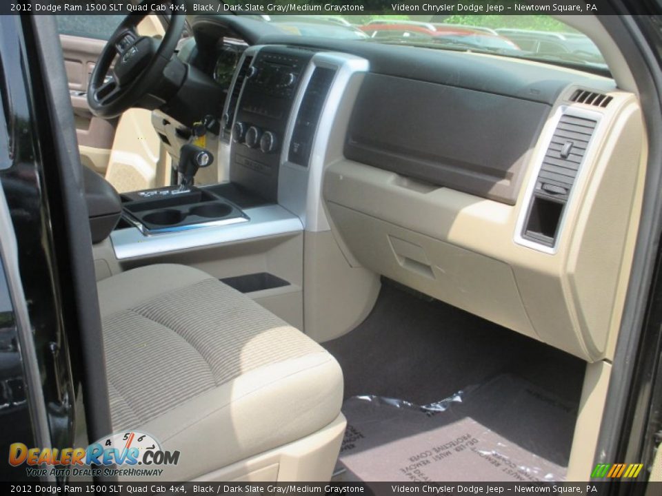 2012 Dodge Ram 1500 SLT Quad Cab 4x4 Black / Dark Slate Gray/Medium Graystone Photo #23