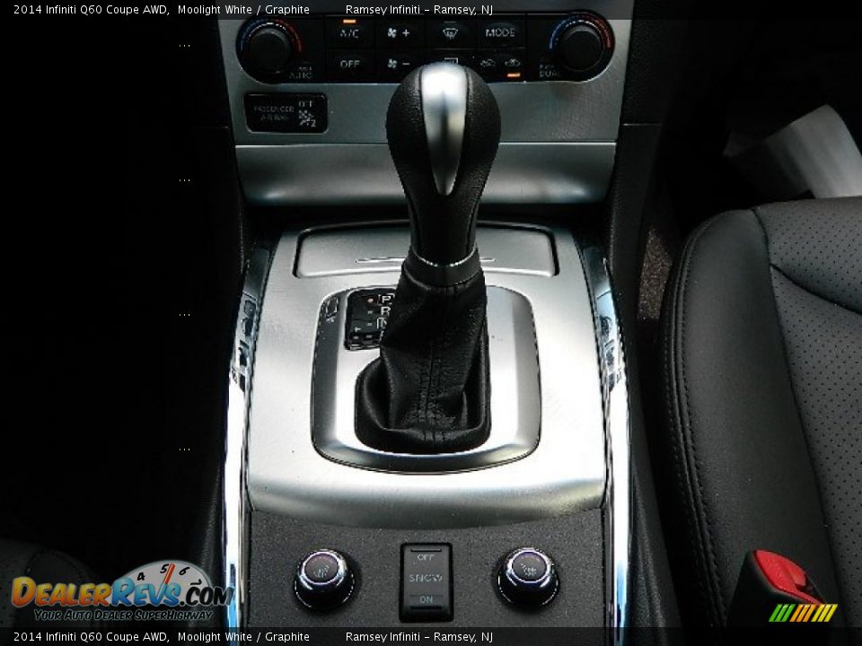 2014 Infiniti Q60 Coupe AWD Shifter Photo #17