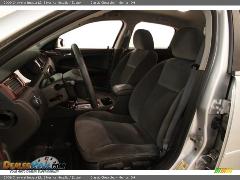2009 Chevrolet Impala LS Silver Ice Metallic / Ebony Photo #5