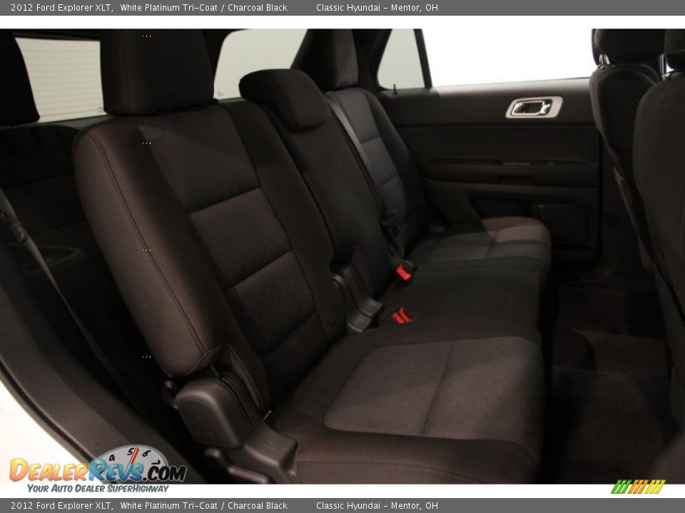 2012 Ford Explorer XLT White Platinum Tri-Coat / Charcoal Black Photo #26