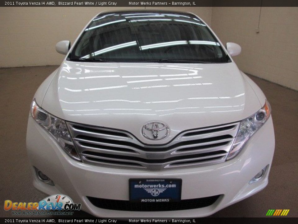 2011 Toyota Venza I4 AWD Blizzard Pearl White / Light Gray Photo #2