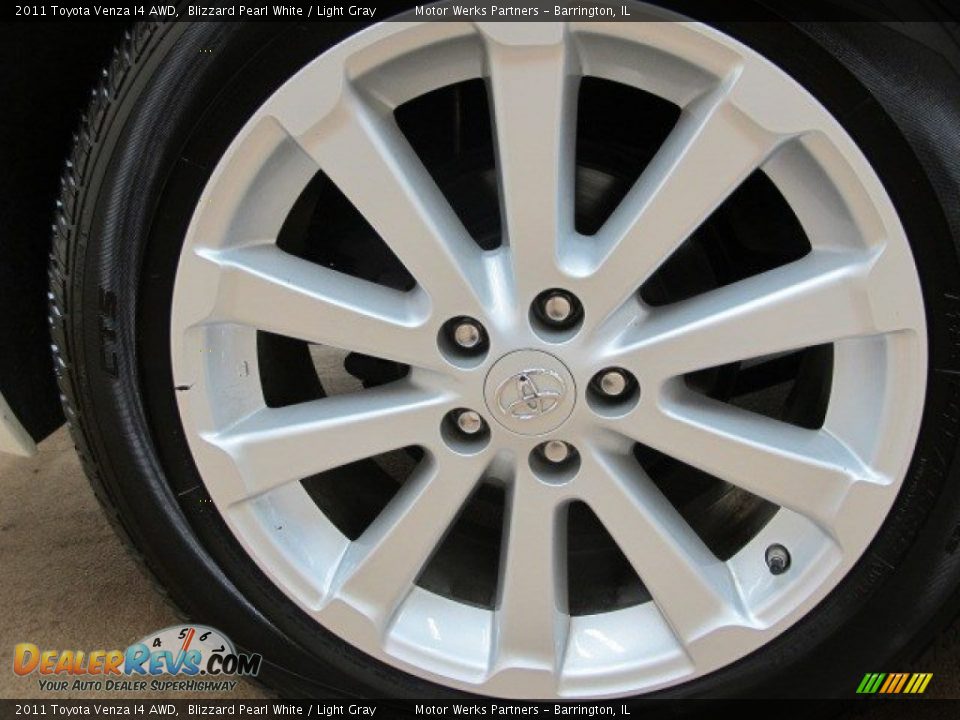 2011 Toyota Venza I4 AWD Blizzard Pearl White / Light Gray Photo #12