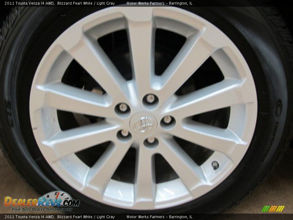 2011 Toyota Venza I4 AWD Blizzard Pearl White / Light Gray Photo #13
