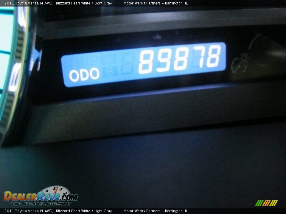 2011 Toyota Venza I4 AWD Blizzard Pearl White / Light Gray Photo #26