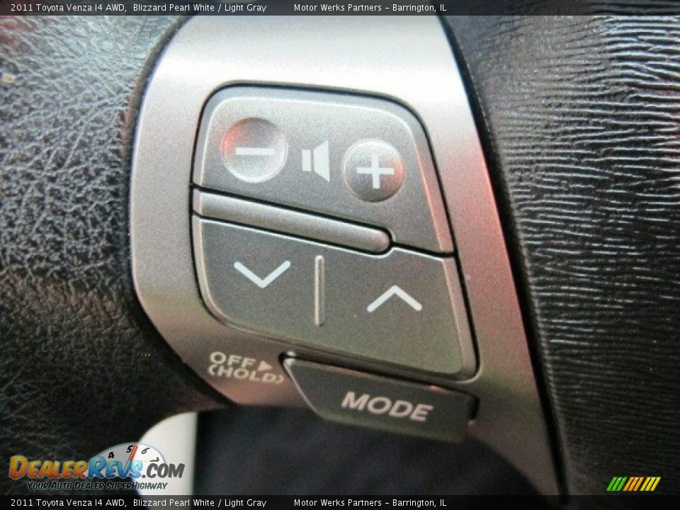 2011 Toyota Venza I4 AWD Blizzard Pearl White / Light Gray Photo #33