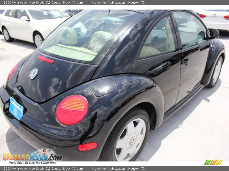 2000 Volkswagen New Beetle GLS Coupe Black / Cream Photo #8