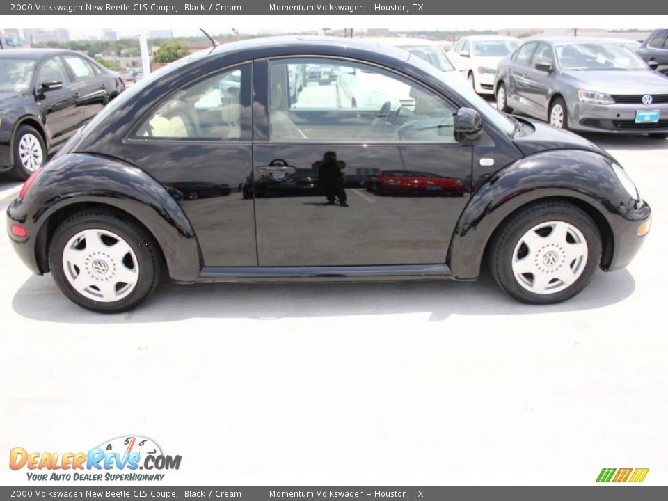 2000 Volkswagen New Beetle GLS Coupe Black / Cream Photo #9