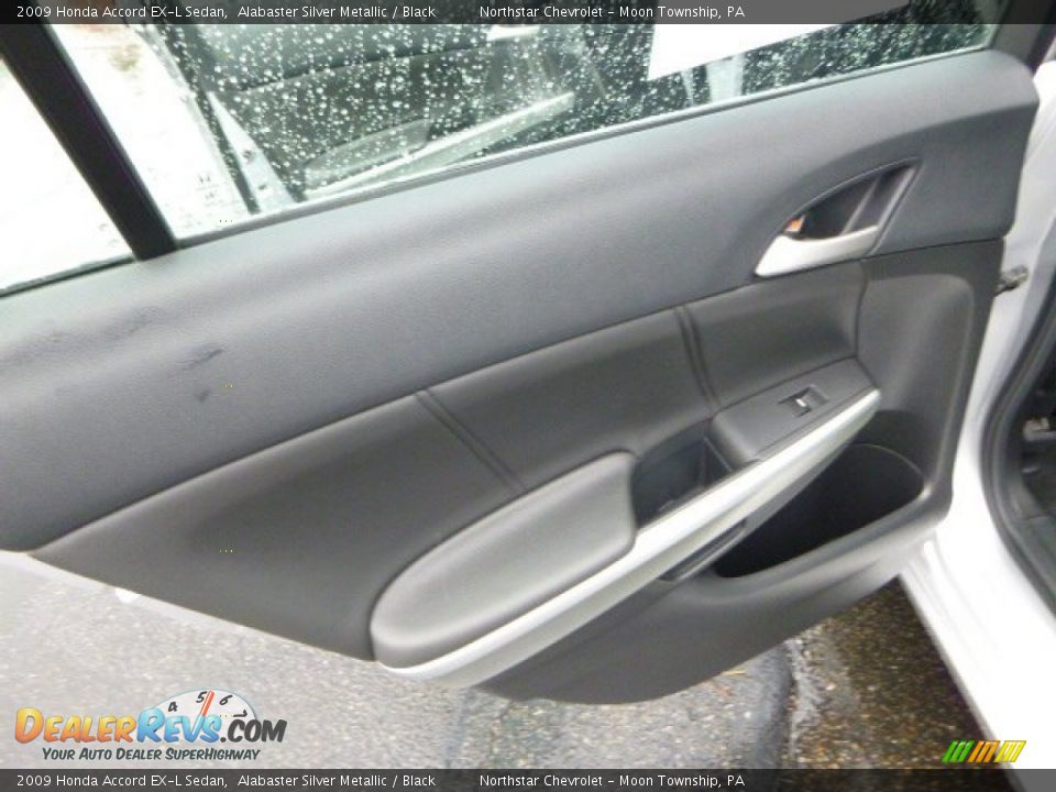 2009 Honda Accord EX-L Sedan Alabaster Silver Metallic / Black Photo #13