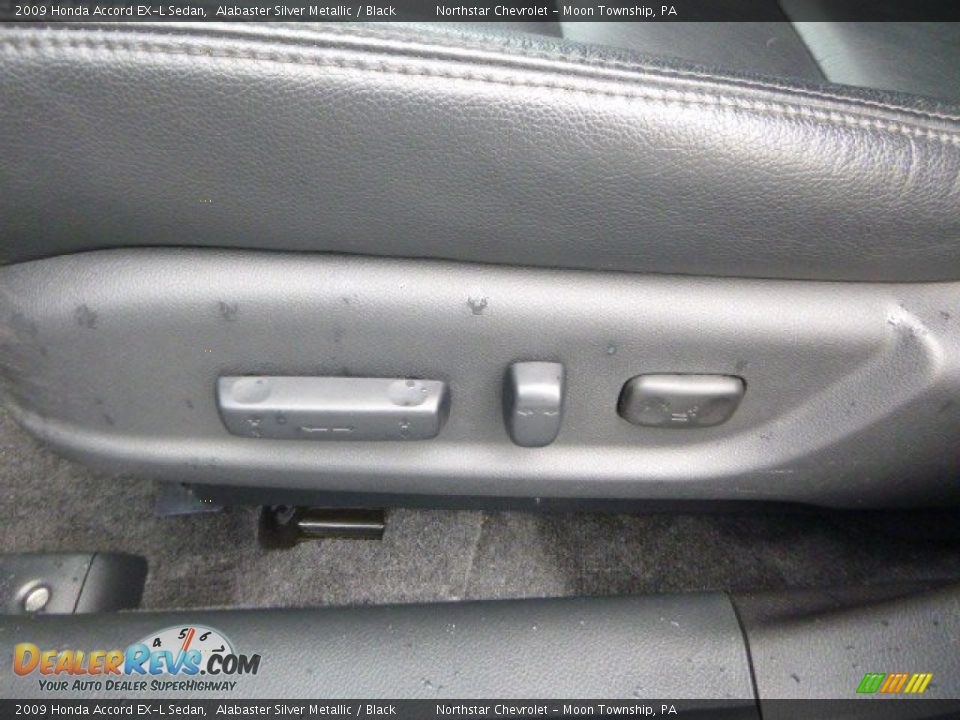 2009 Honda Accord EX-L Sedan Alabaster Silver Metallic / Black Photo #15
