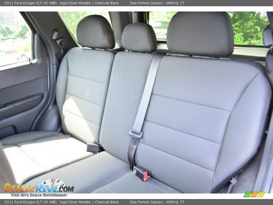 2011 Ford Escape XLT V6 4WD Ingot Silver Metallic / Charcoal Black Photo #13