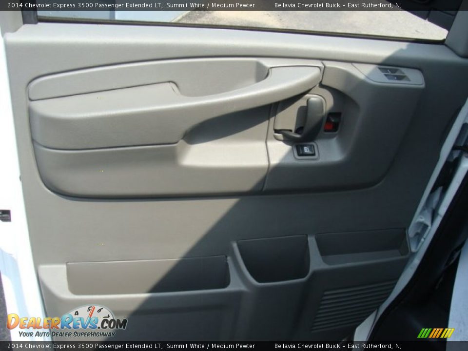 2014 Chevrolet Express 3500 Passenger Extended LT Summit White / Medium Pewter Photo #6