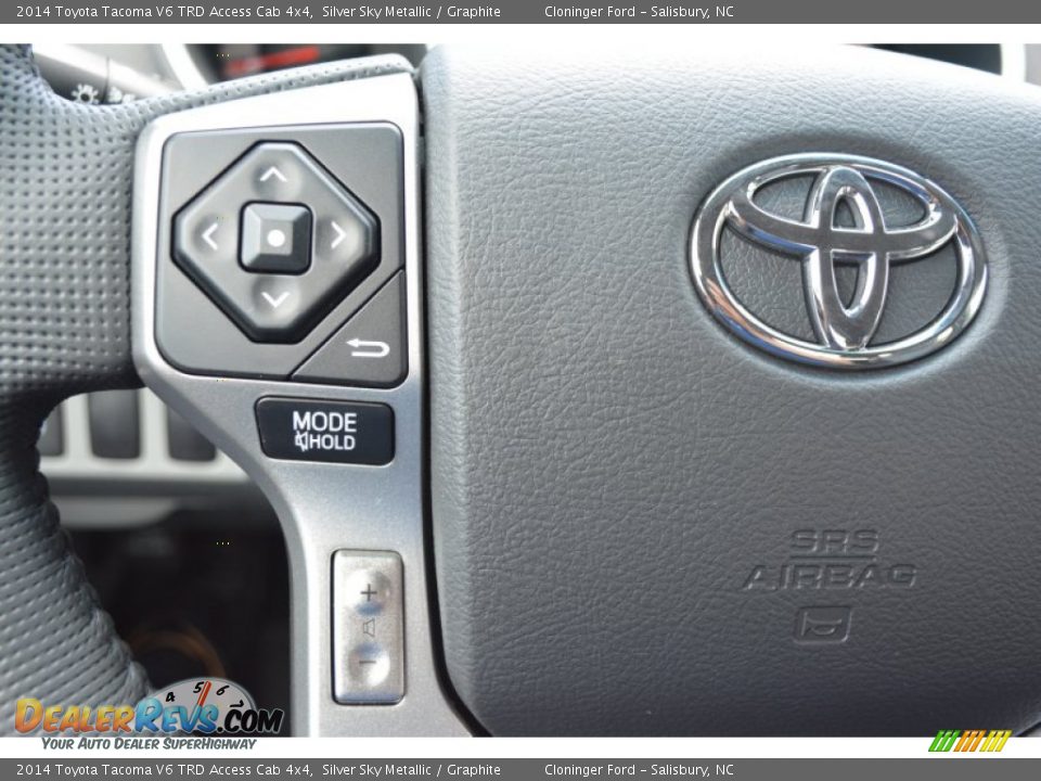 2014 Toyota Tacoma V6 TRD Access Cab 4x4 Silver Sky Metallic / Graphite Photo #17