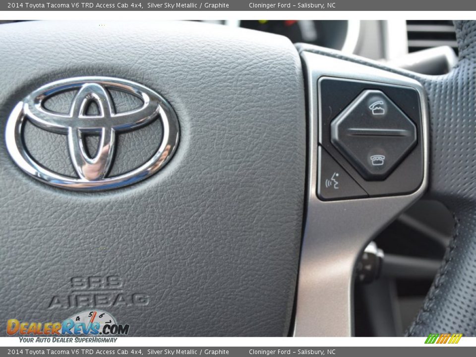 2014 Toyota Tacoma V6 TRD Access Cab 4x4 Silver Sky Metallic / Graphite Photo #18