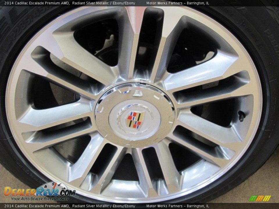 2014 Cadillac Escalade Premium AWD Radiant Silver Metallic / Ebony/Ebony Photo #9