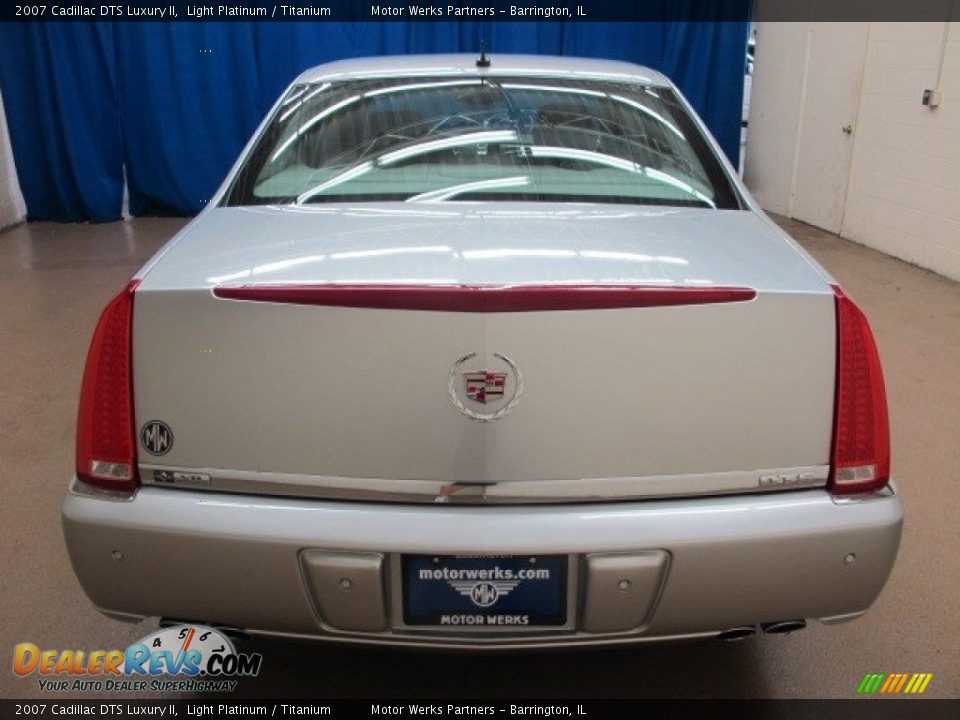 2007 Cadillac DTS Luxury II Light Platinum / Titanium Photo #7