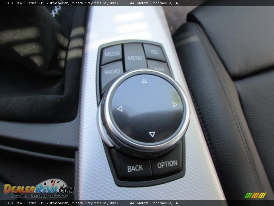 Controls of 2014 BMW 3 Series 335i xDrive Sedan Photo #15