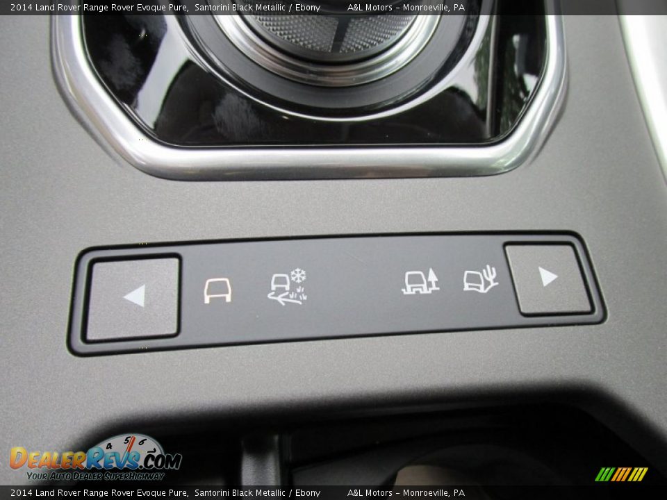 Controls of 2014 Land Rover Range Rover Evoque Pure Photo #16