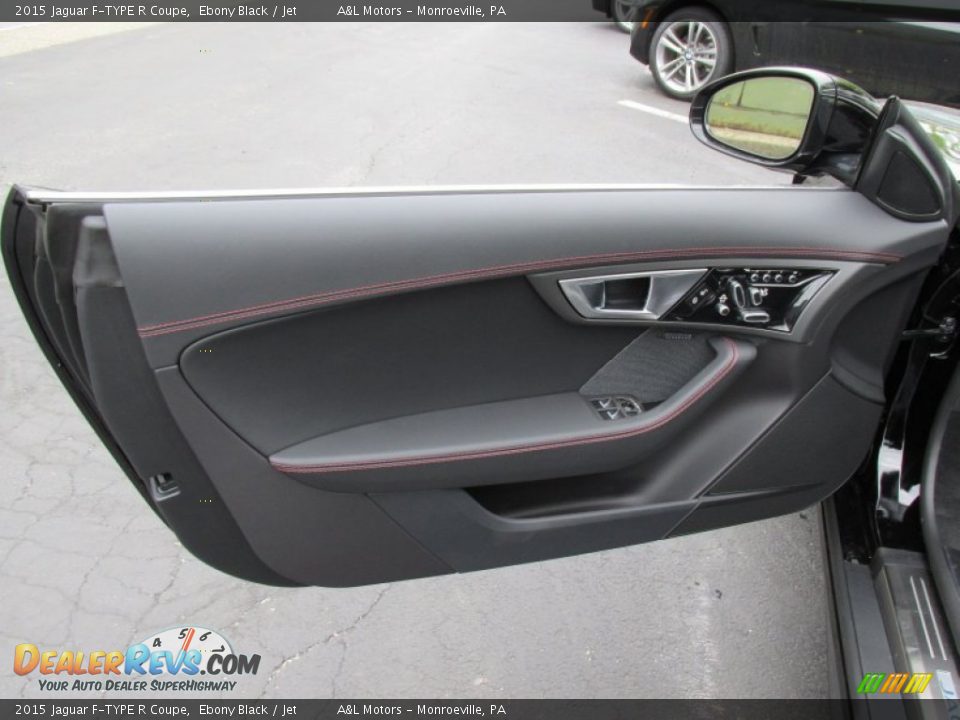 Door Panel of 2015 Jaguar F-TYPE R Coupe Photo #10