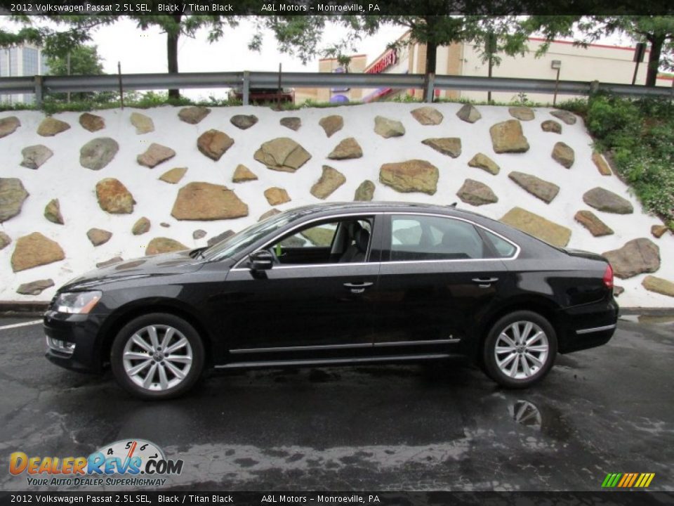 2012 Volkswagen Passat 2.5L SEL Black / Titan Black Photo #2