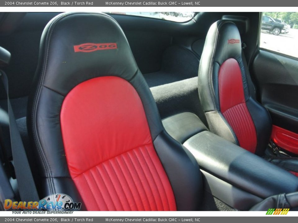 2004 Chevrolet Corvette Z06 Black / Torch Red Photo #19