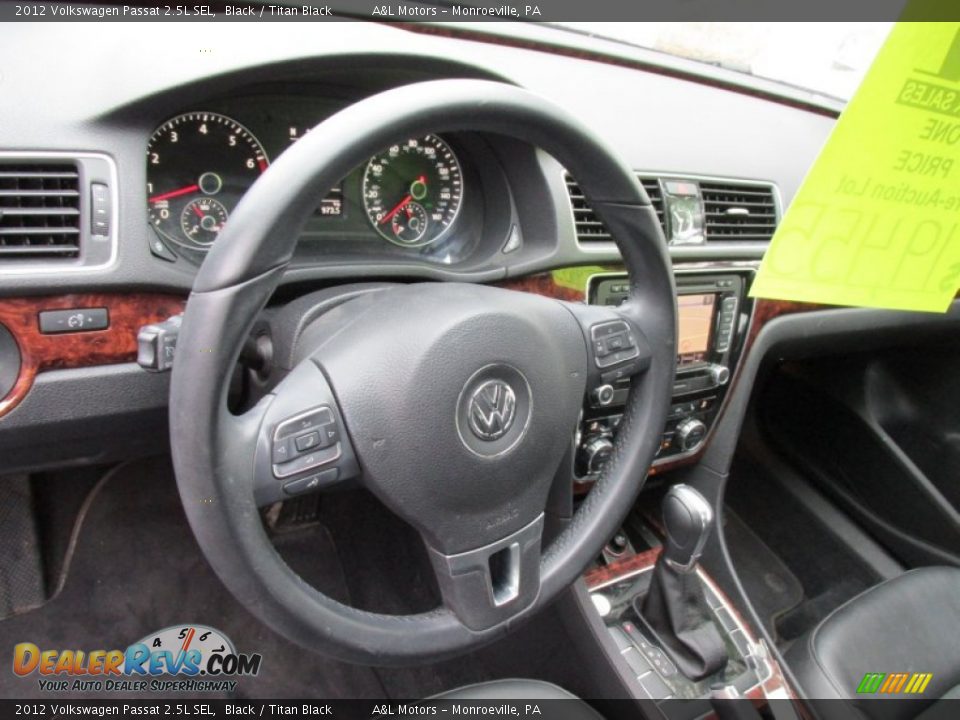 2012 Volkswagen Passat 2.5L SEL Black / Titan Black Photo #14