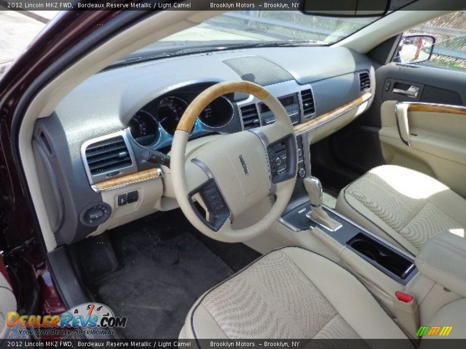 2012 Lincoln MKZ FWD Bordeaux Reserve Metallic / Light Camel Photo #30